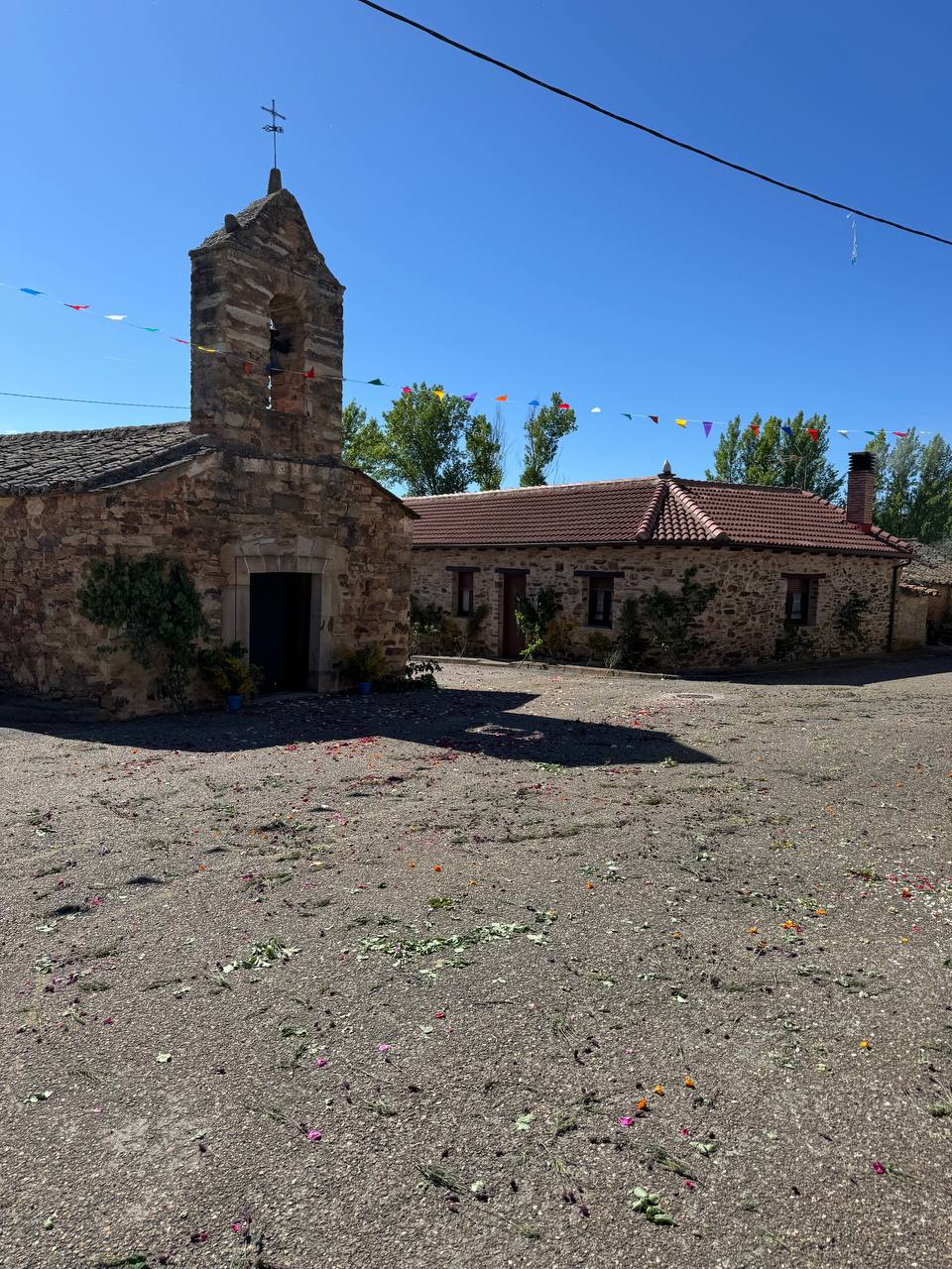 Iglesia de Curillas